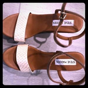 Steve Madden Wedges